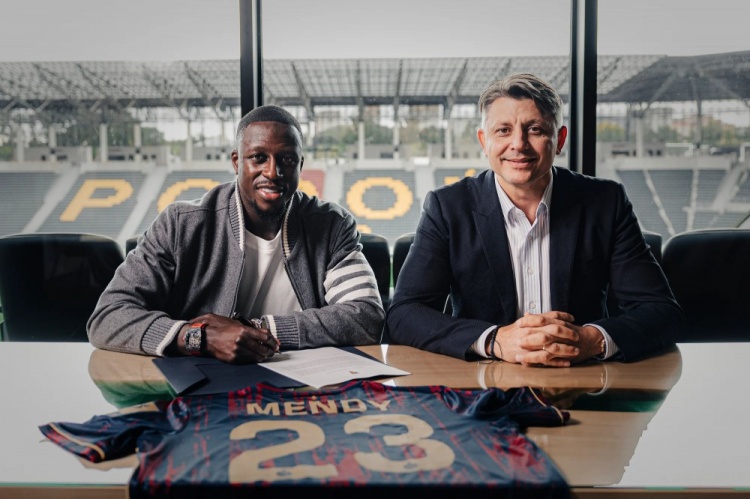 官方:本杰明-门迪加盟波兰球队施切钦波贡,签约1+1合同