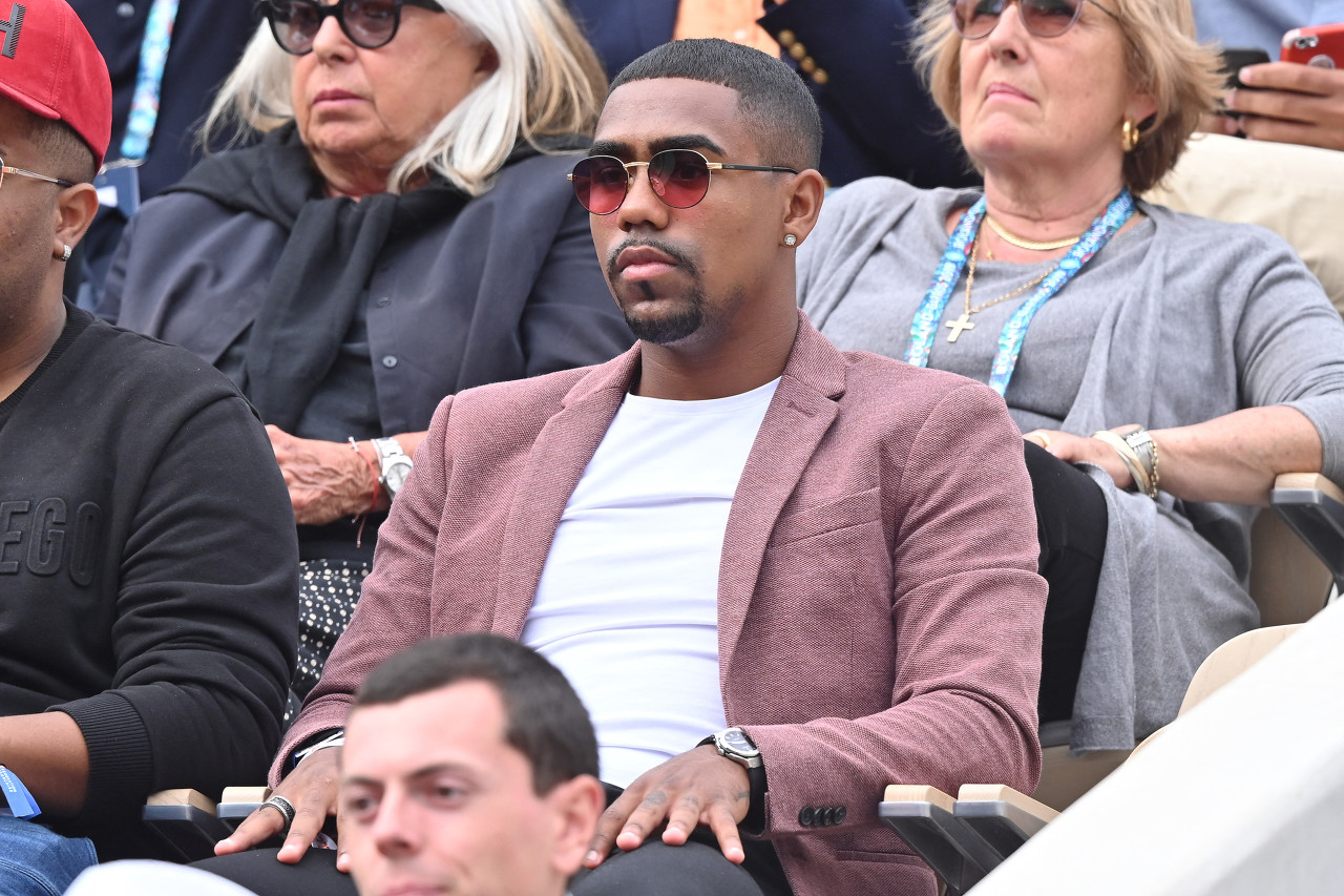 利雅得新月官方：马尔科姆踝关节受伤，将接受为期7-10天的治疗