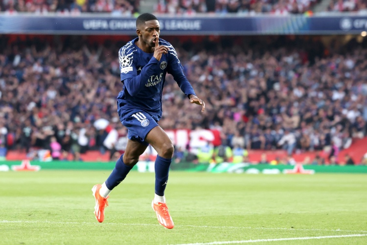 队报:登贝莱预计下周从卡塔尔回巴黎,可能阵斯特拉斯堡回归