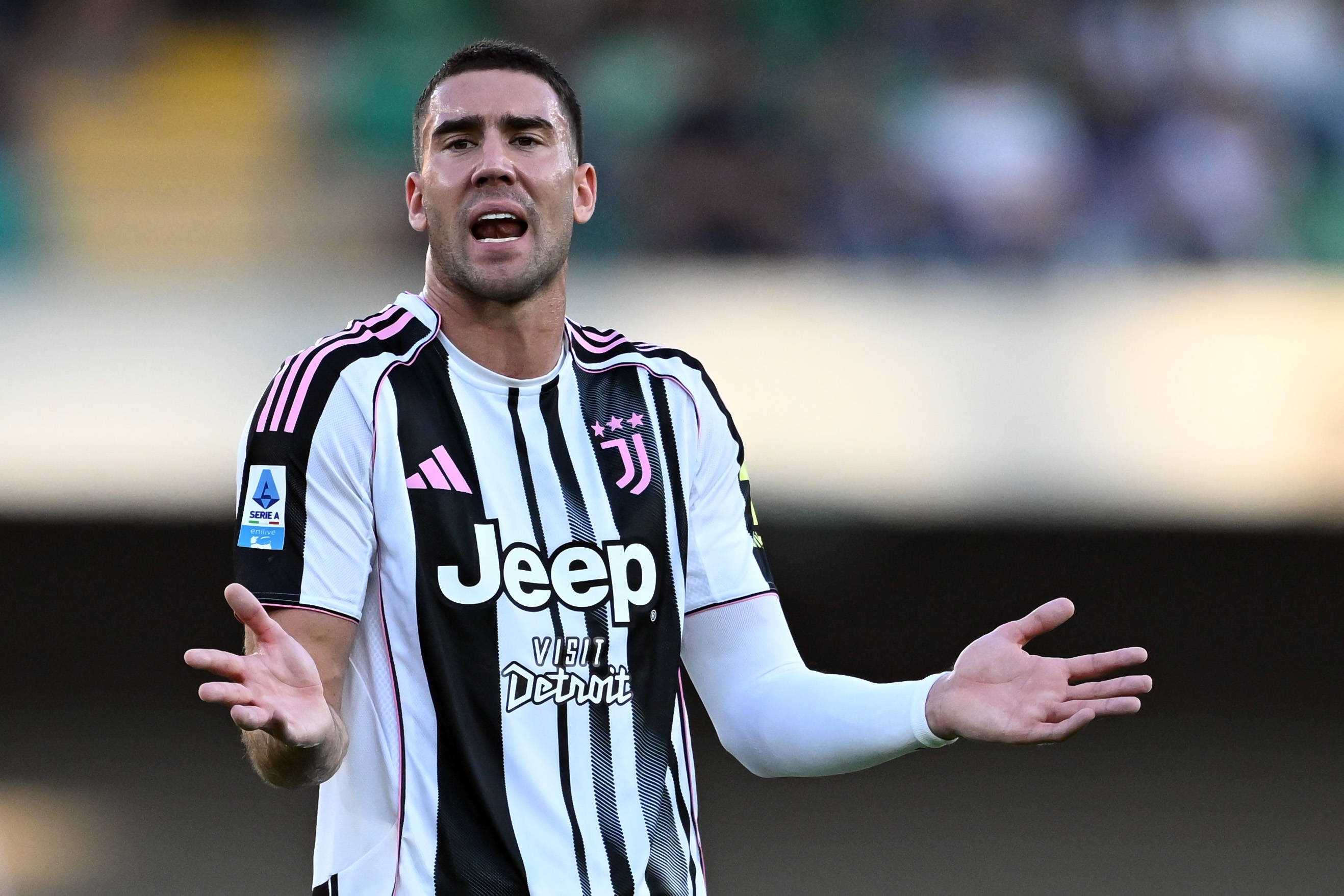 意媒：弗拉霍维奇希望去英超踢球，经纪人已经接触切尔西和热刺